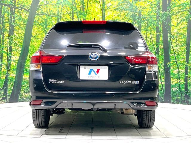 TOYOTA COROLLA FIELDER HYBRID 2017