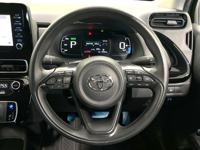 TOYOTA AQUA 2022