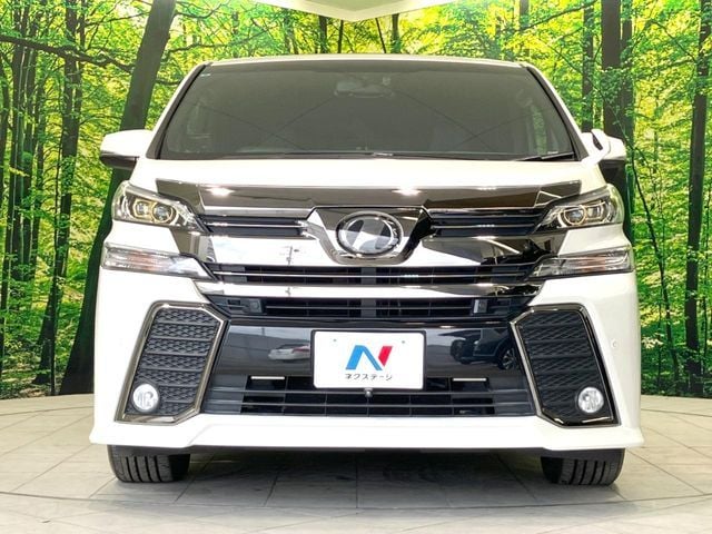 TOYOTA VELLFIRE 2017