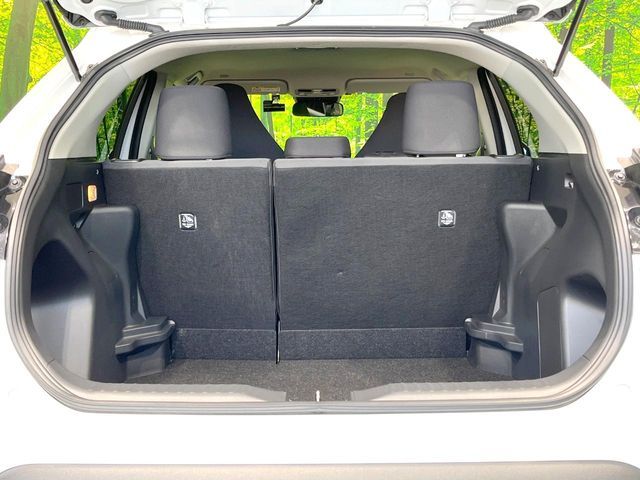 TOYOTA YARIS CROSS 2025