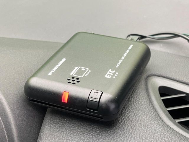 TOYOTA YARIS CROSS HYBRID 2023