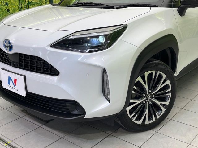 TOYOTA YARIS CROSS HYBRID 2023