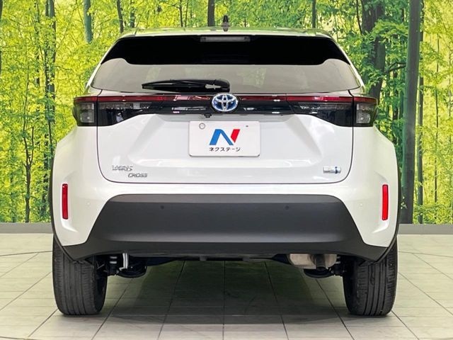 TOYOTA YARIS CROSS HYBRID 2023