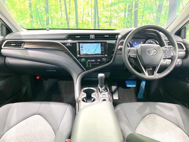 TOYOTA CAMRY HYBRID 2017