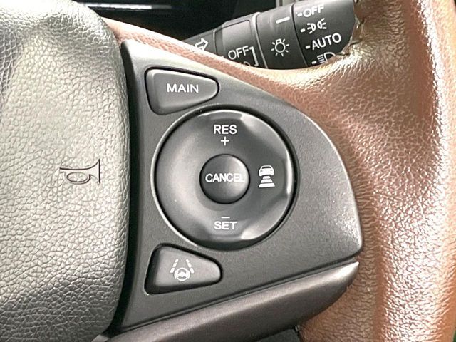 HONDA FIT HYBRID 2017