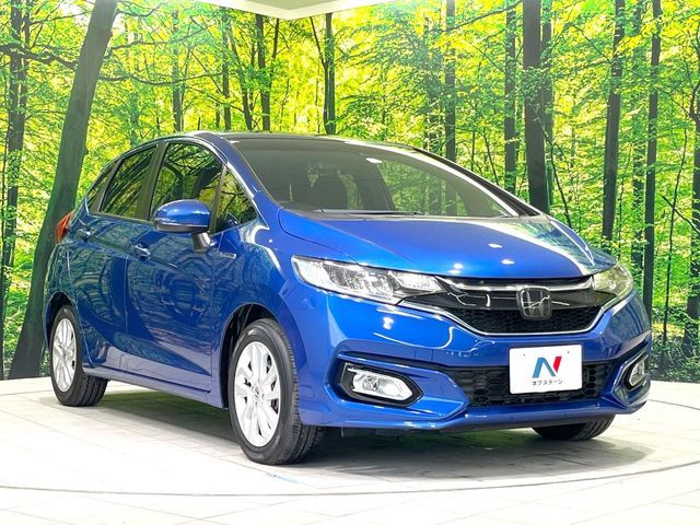 HONDA FIT HYBRID 2017