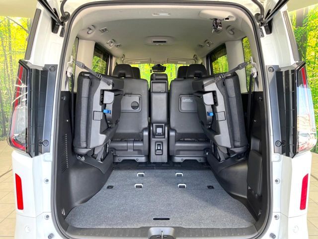 NISSAN SERENA  WG 2023