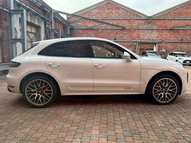 PORSCHE PORSCHE Macan 2021