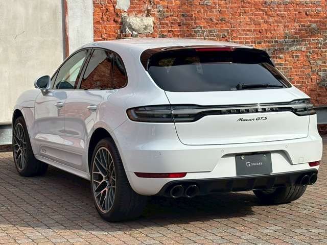 PORSCHE PORSCHE Macan 2021