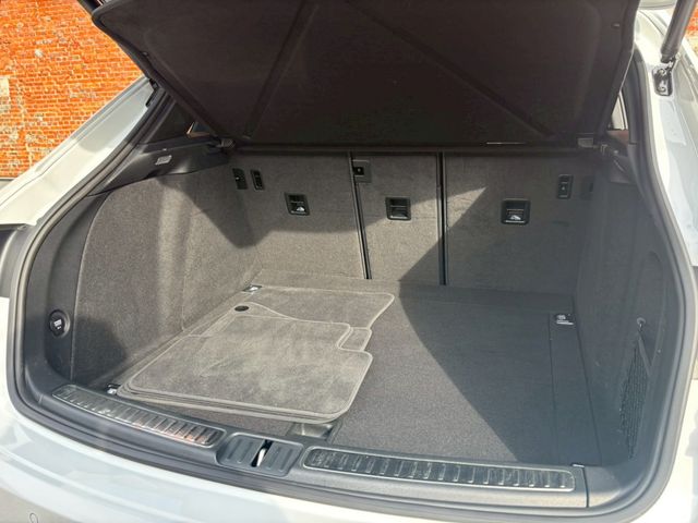 PORSCHE PORSCHE Macan 2021