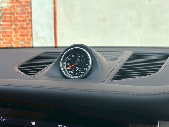 PORSCHE PORSCHE Macan 2021