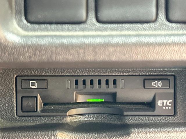 TOYOTA HIACE van 2WD 2021