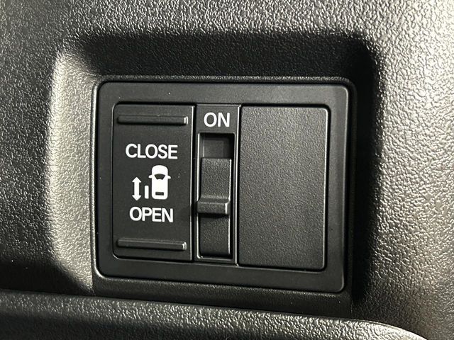 HONDA N BOX CUSTOM 2025