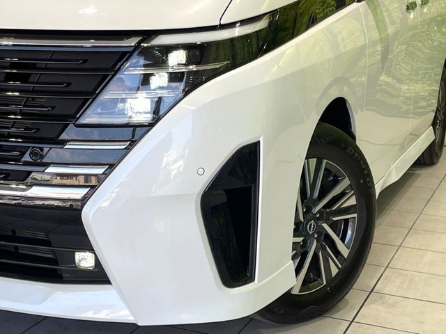 NISSAN SERENA  WG 2025