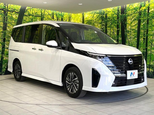 NISSAN SERENA  WG 2025