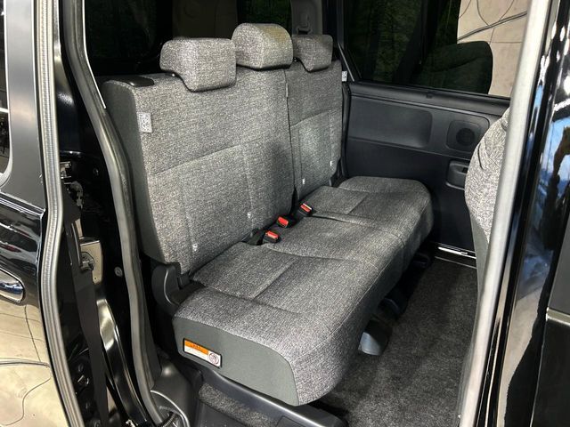 TOYOTA SIENTA HYBRID 2023