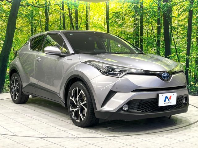 TOYOTA C-HR 2017