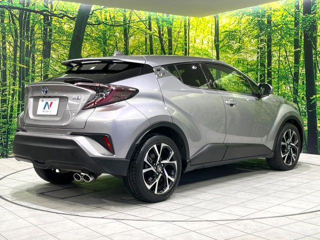 TOYOTA C-HR 2017