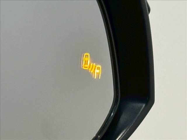 TOYOTA HARRIER 2WD 2023