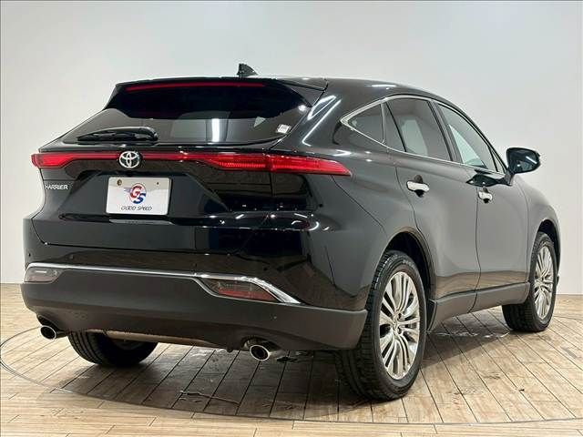 TOYOTA HARRIER 2WD 2023