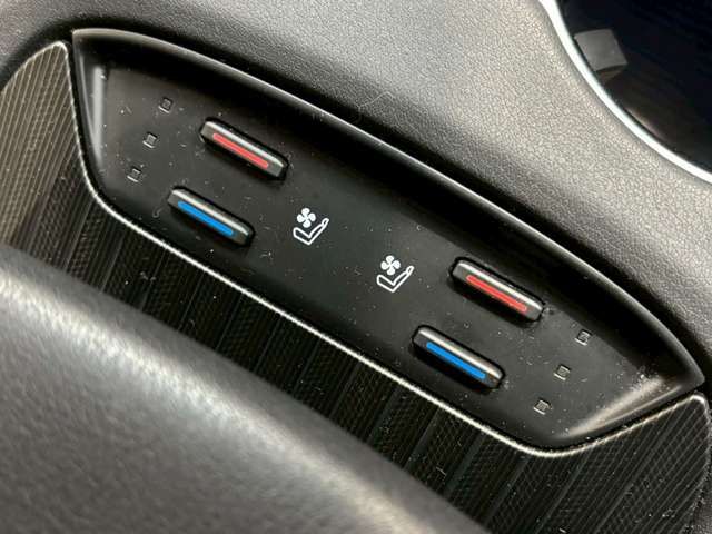 TOYOTA HARRIER HYBRID 2023