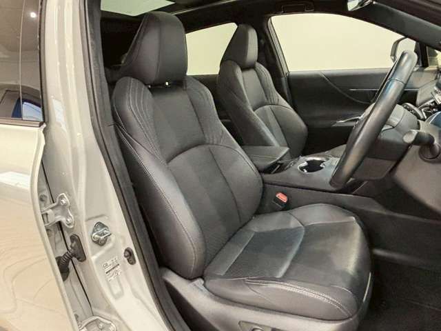 TOYOTA HARRIER HYBRID 2023