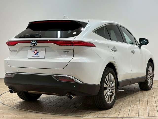 TOYOTA HARRIER HYBRID 2023