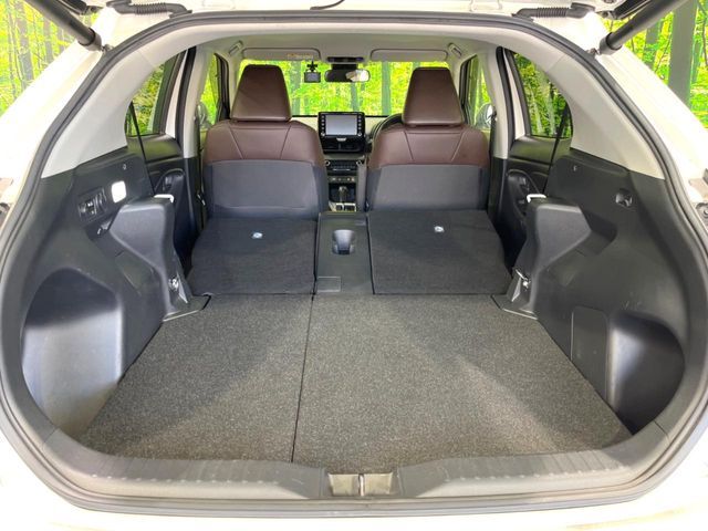 TOYOTA YARIS CROSS HYBRID 2021