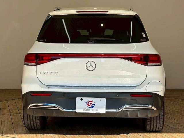 MERCEDES BENZ MERCEDES BENZ EQB 2022