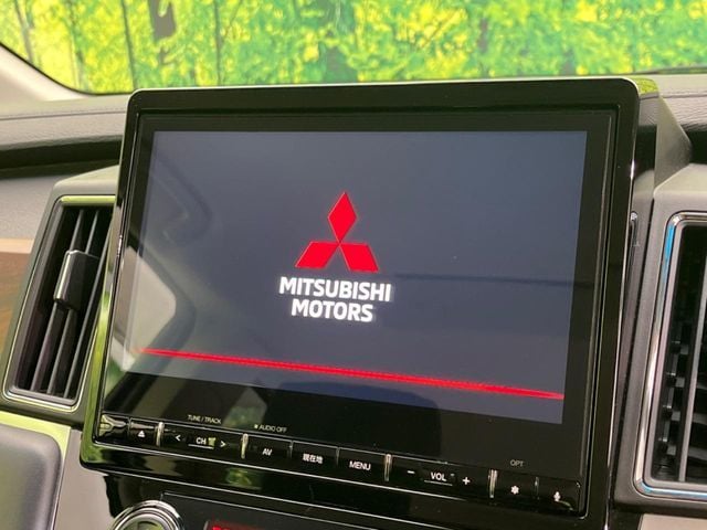 MITSUBISHI DELICA D:5 4WD 2023