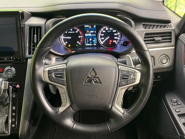 MITSUBISHI DELICA D:5 4WD 2023