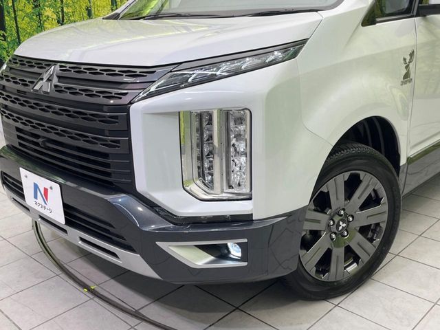 MITSUBISHI DELICA D:5 4WD 2023