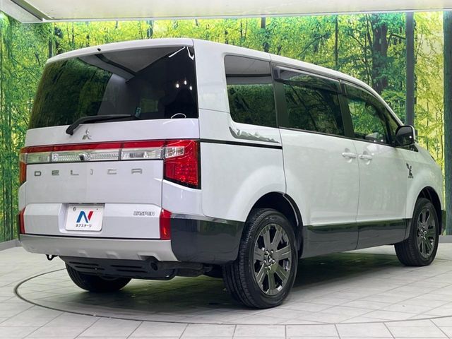 MITSUBISHI DELICA D:5 4WD 2023