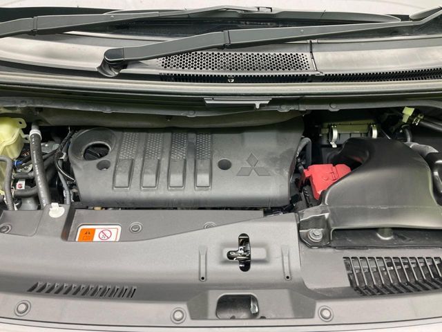 MITSUBISHI DELICA D:5 4WD 2023