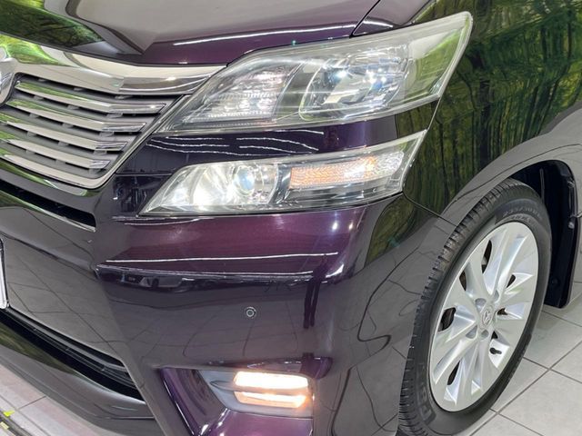 TOYOTA VELLFIRE 2009