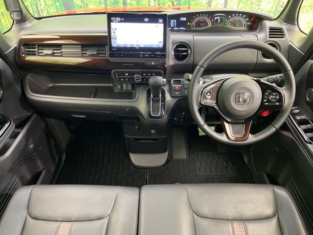 HONDA N BOX CUSTOM 2023