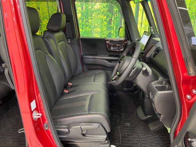 HONDA N BOX CUSTOM 2023