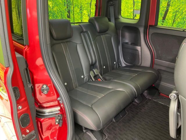 HONDA N BOX CUSTOM 2023