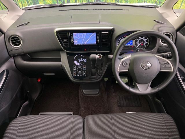 NISSAN DAYZ ROOX 2017