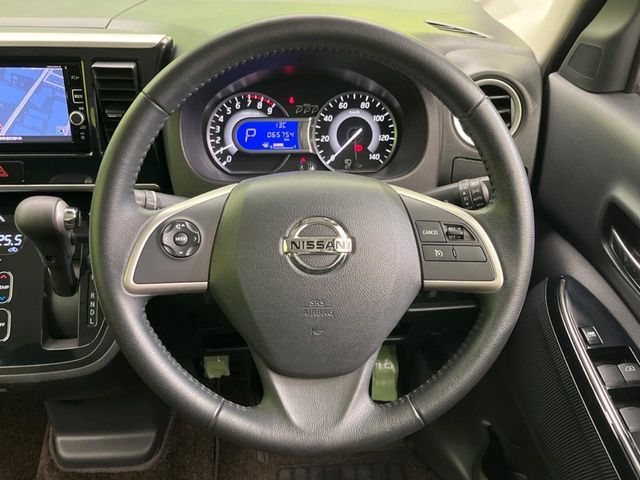 NISSAN DAYZ ROOX 2017