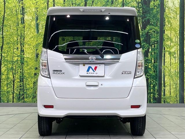 NISSAN DAYZ ROOX 2017