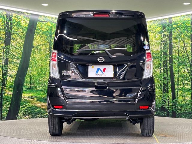 NISSAN DAYZ ROOX 2019
