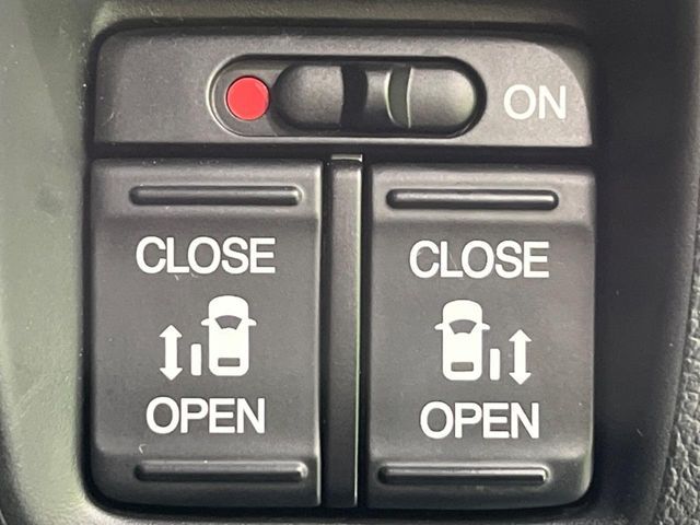 HONDA N BOX CUSTOM 2016