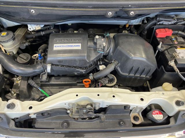 HONDA N BOX CUSTOM 2016