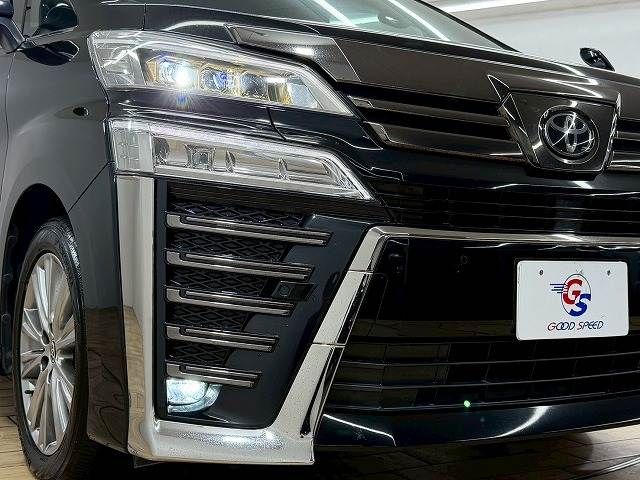 TOYOTA VELLFIRE 2021