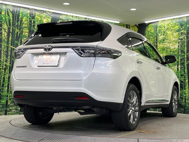 TOYOTA HARRIER 2WD 2016