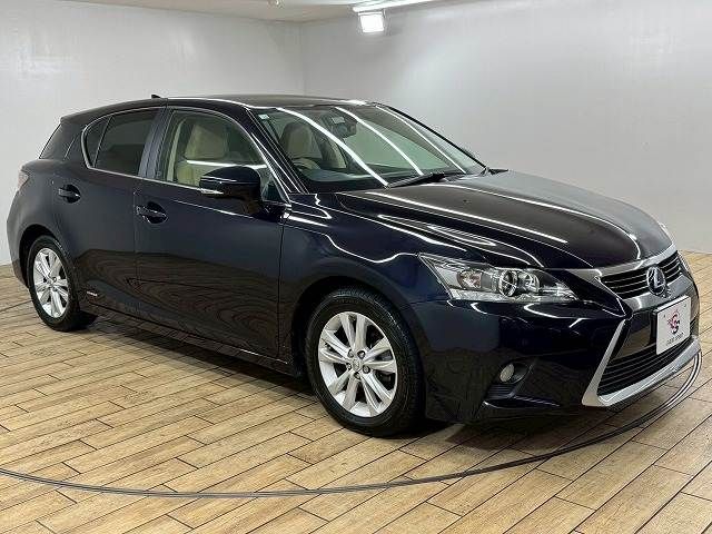 TOYOTA LEXUS CT200h 2014