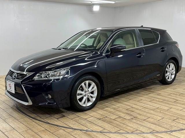 TOYOTA LEXUS CT200h 2014