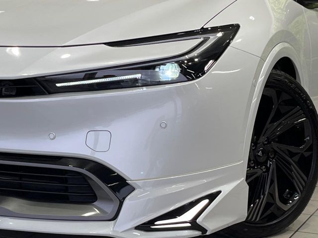 TOYOTA PRIUS 4WD 2023