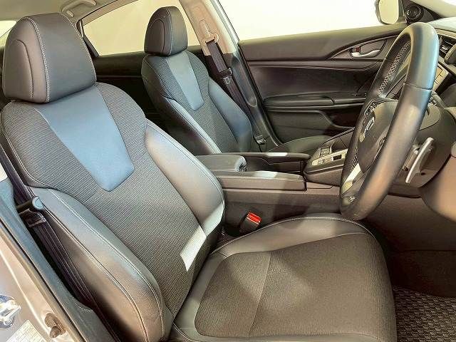 HONDA INSIGHT sedan 2019